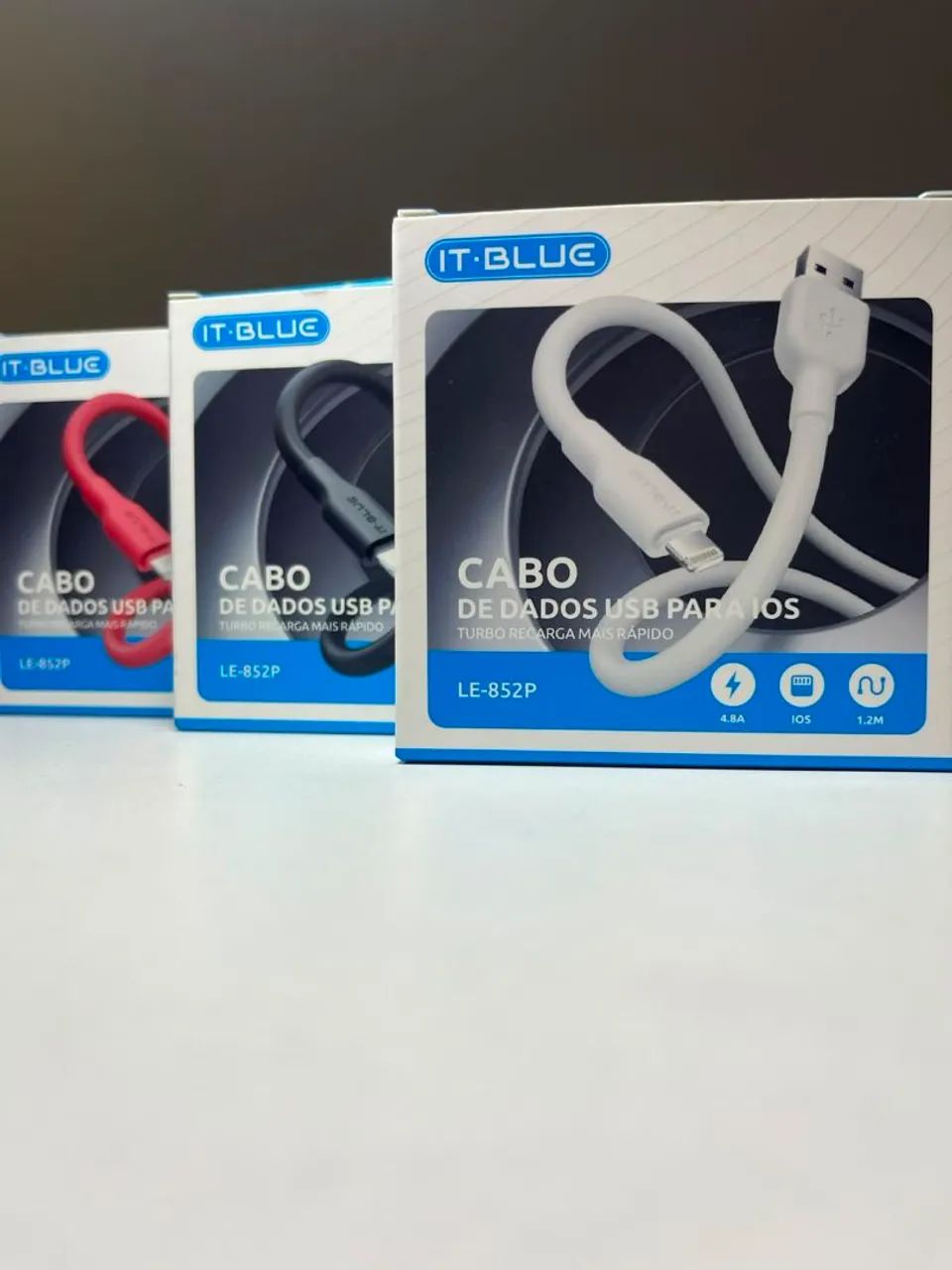 Cabos para celular de vários modelos