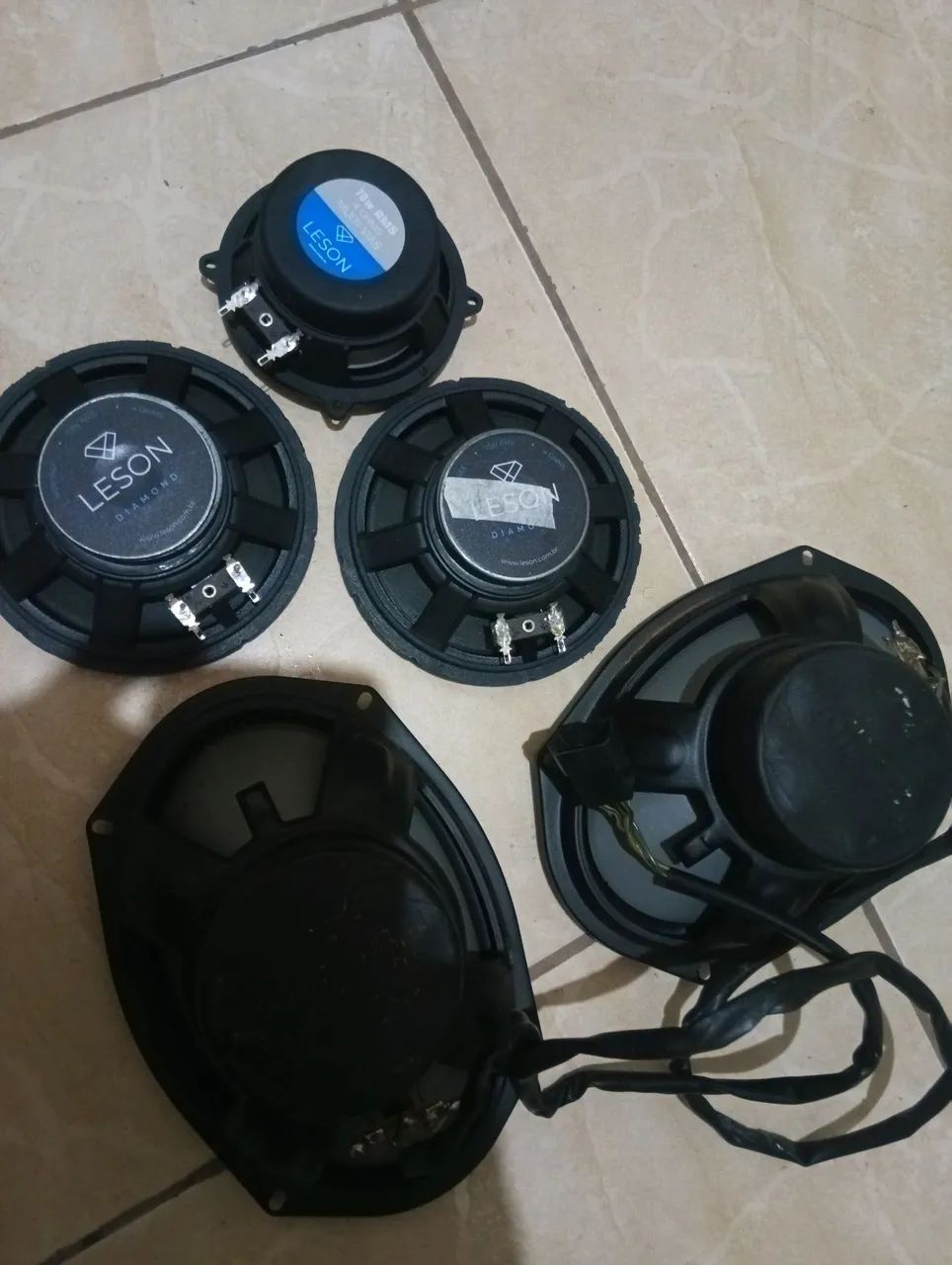 Auto falantes 6" e 4"  120, 70  watts  - Foto 2