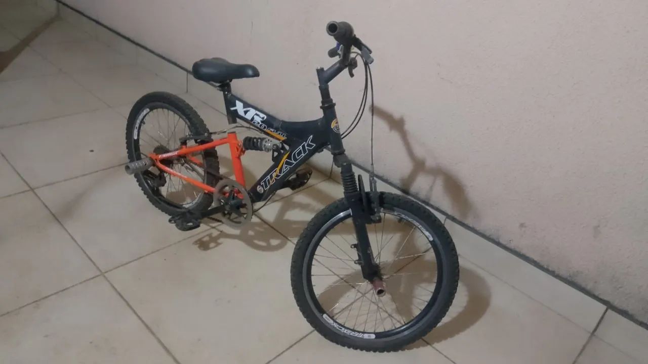 Bike aro 20 com amortecedor e marcha  - Foto 2