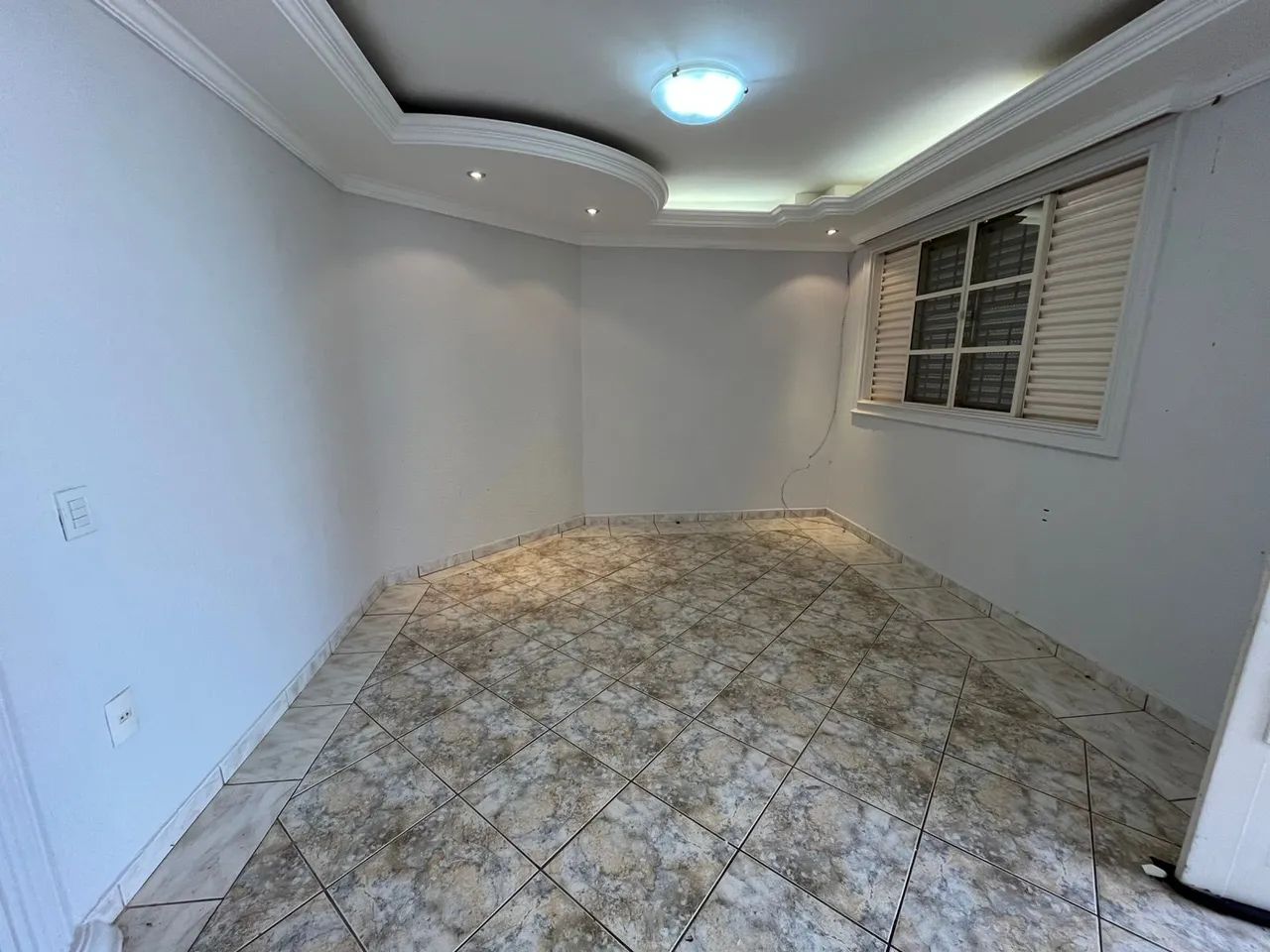 CHACARA COM 04 QUARTOS SENDO 2 SUITES NO SETOR VILA MORAIS - Foto 3