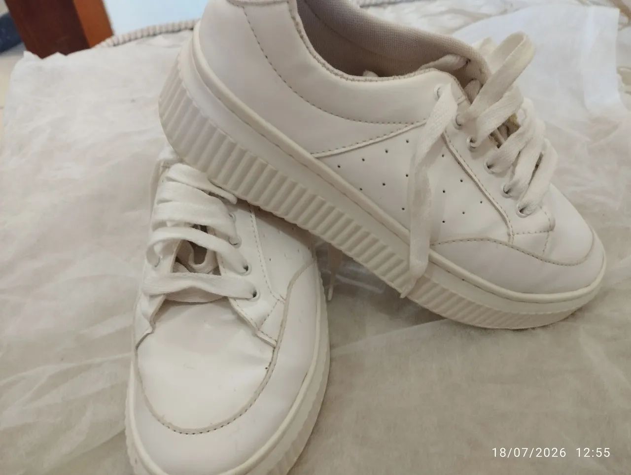 Tênis branco 35 em perfeito estado  - Foto 4