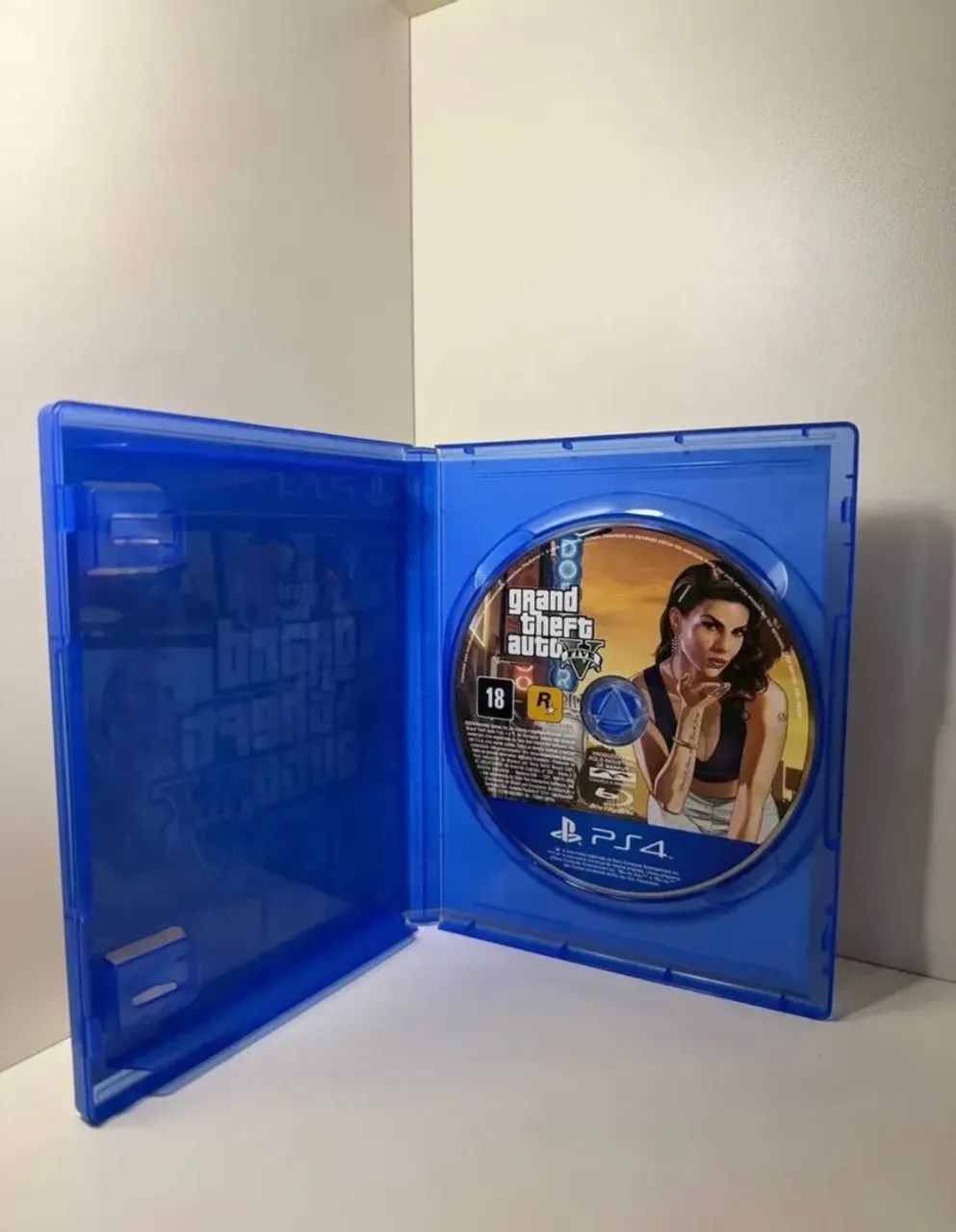 GTA V ps4 - Foto 2