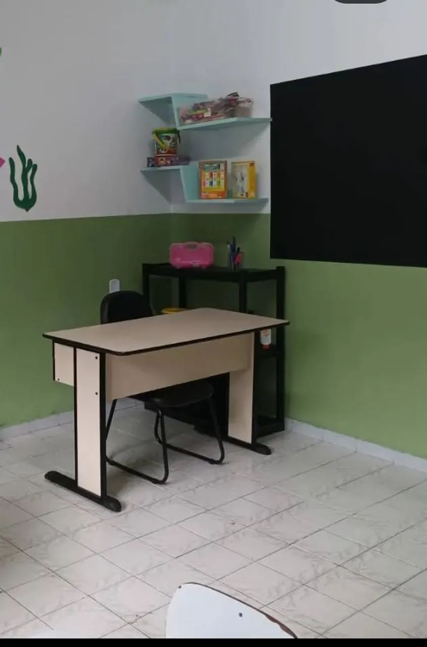 Mesa escritório com cadeira. Somente Retirada 