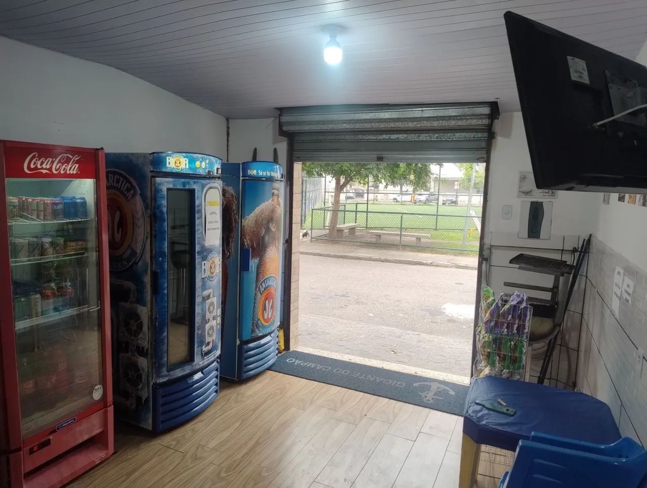 VENDO LINDA LOJA COMPLETA EM CONDOMÍNIO  - Foto 2