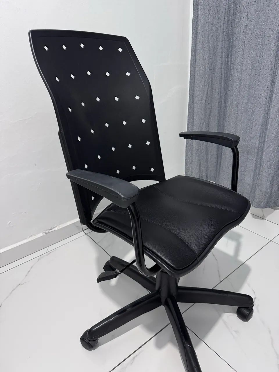 Cadeira de escritório 