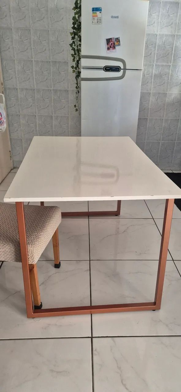 Mesa com 4 cadeiras - Foto 4