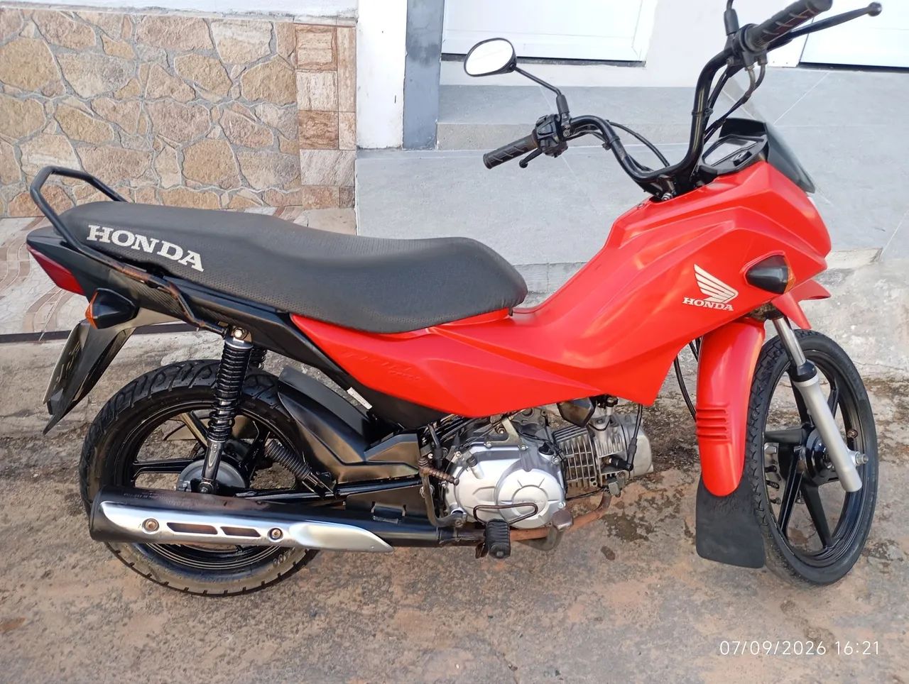 Moto muito bem conservada - Foto 3