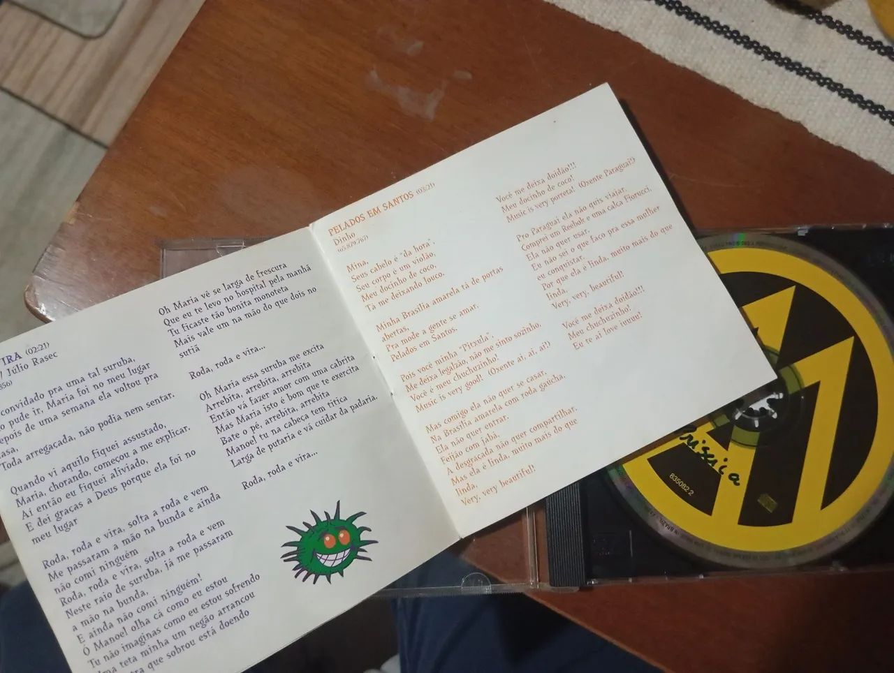 CD original mamonas assassinass  - Foto 2