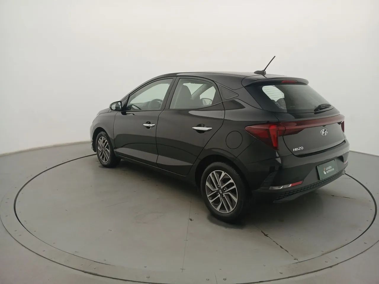 Hyundai HB20 Limited 1.0 Flex 12V Mec., foto 3 de 17