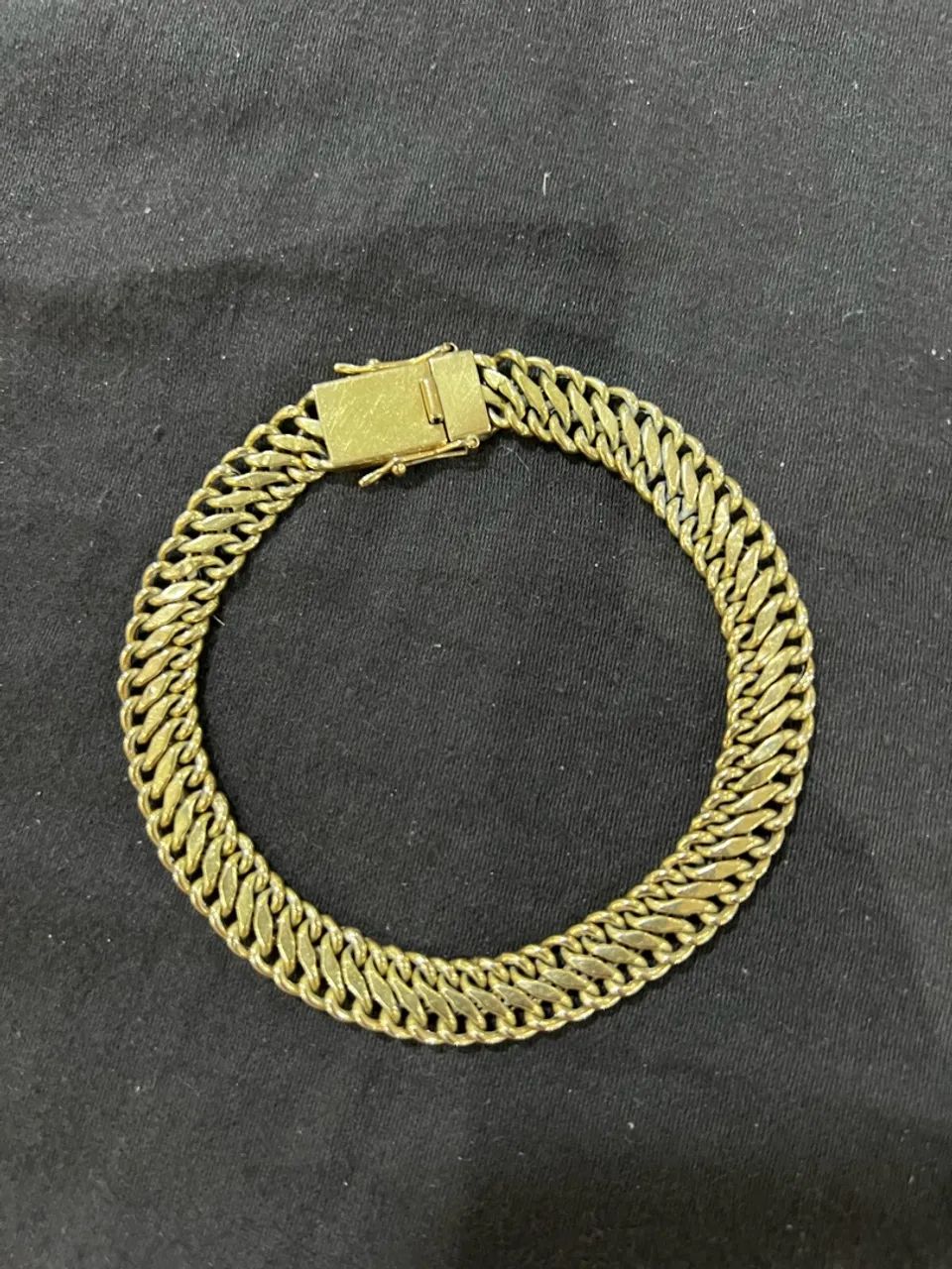 Vendo pulseira de ouro 