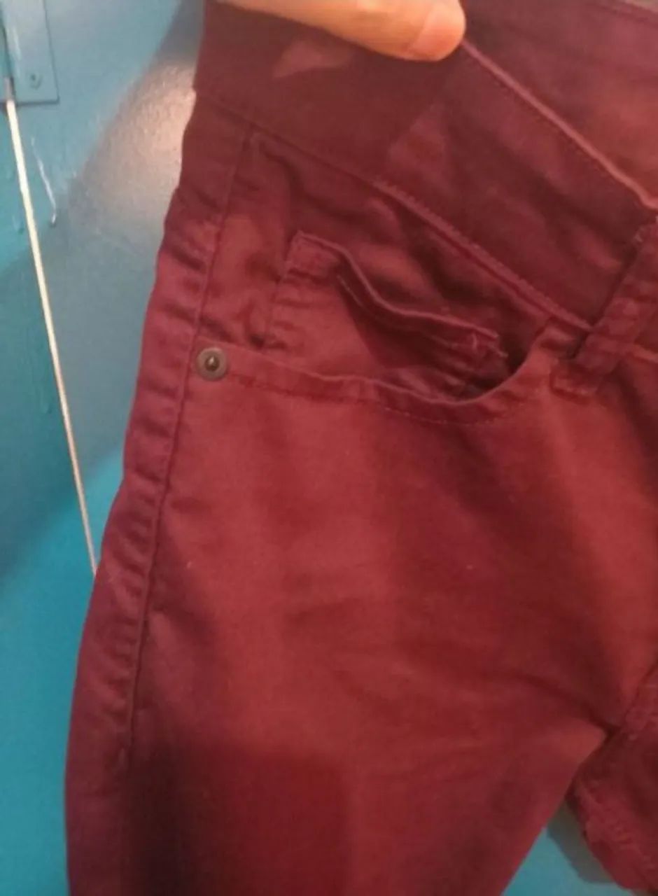 Calça slim request vinho - Foto 2