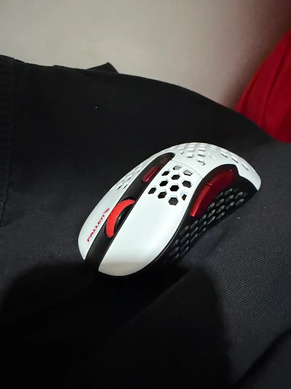 Mouse F65 LIGHTPRO fallen  - Foto 2