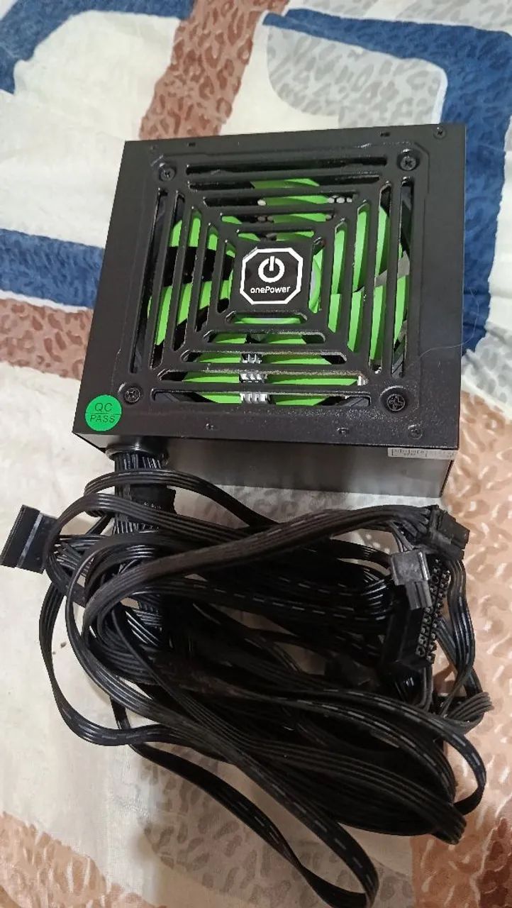  FONTE ONEPOWER DE 600 WATTS AUTOSWITCH<br>S/CABO MP-600-0PASW