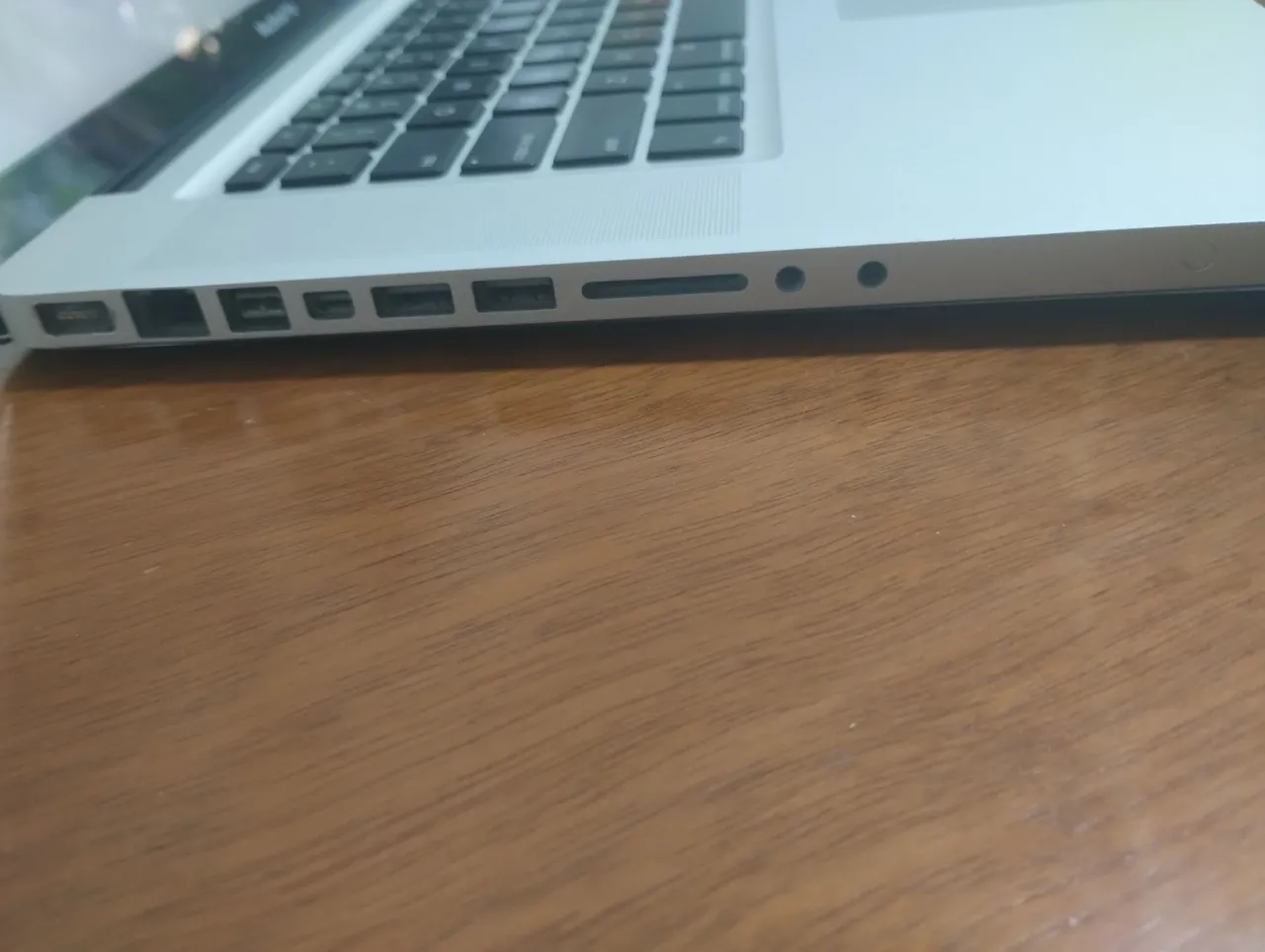 macbook pro 2010 15