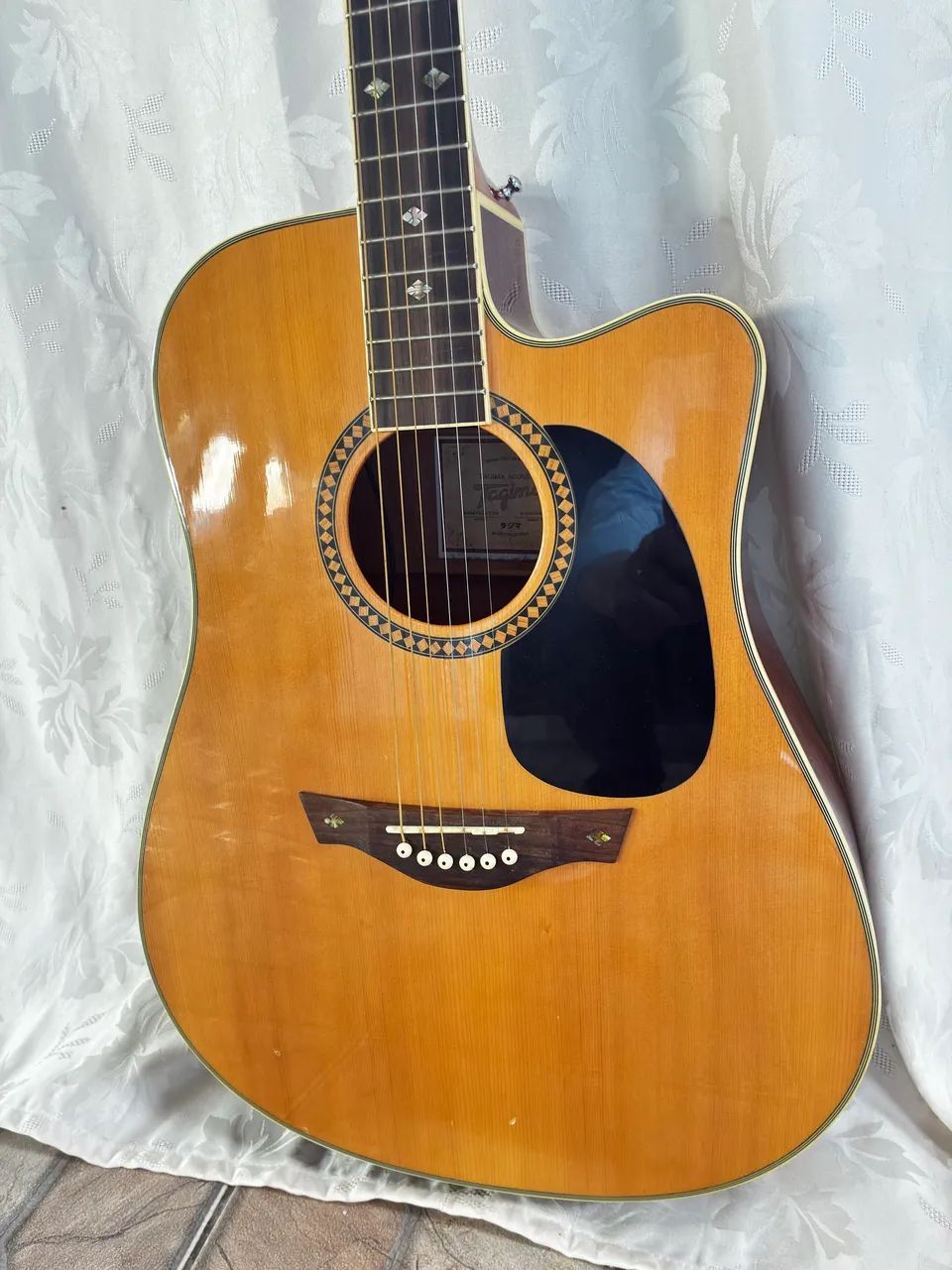 Violão folk elétrico 
