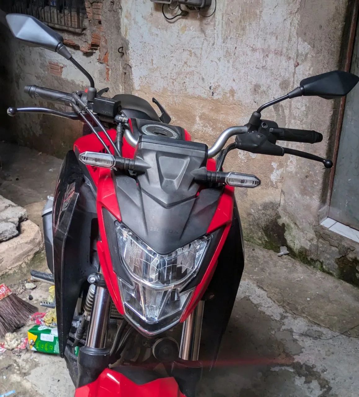 Honda CB300F - Foto 2
