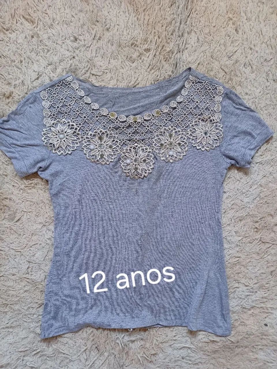 Roupas de menina
