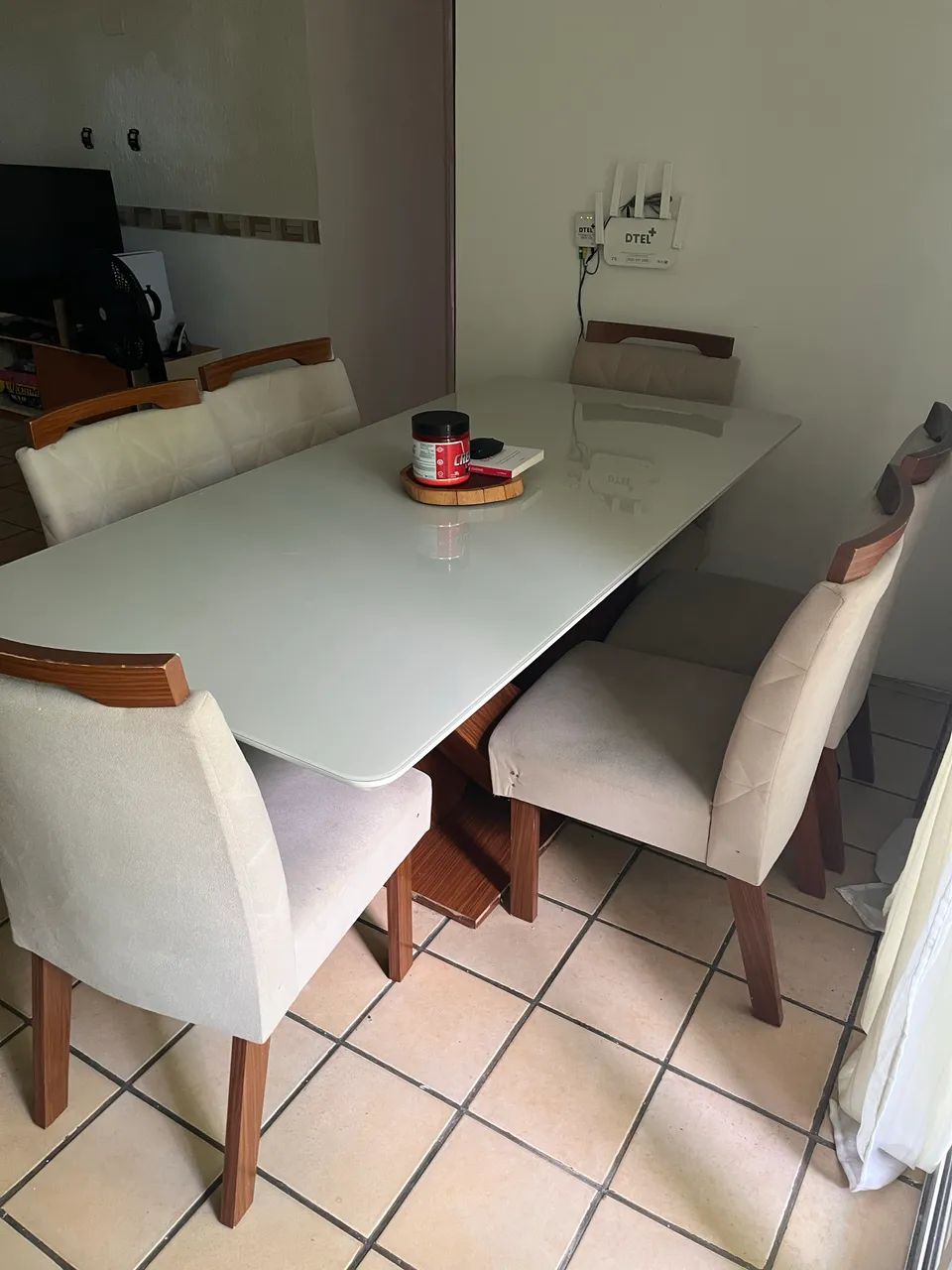 Mesa 6 cadeiras com tampo de vidro  - Foto 5