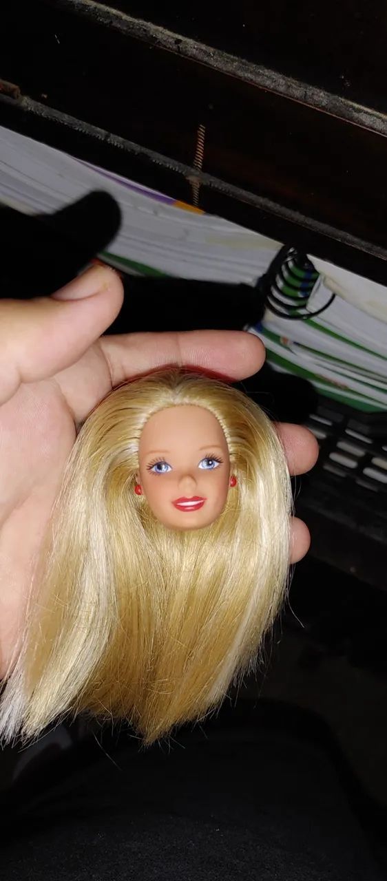 Lote de cabeças de Barbies - Foto 2