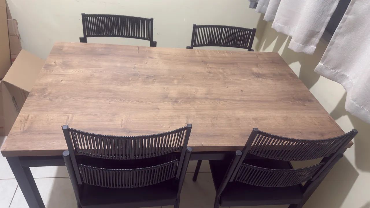 Mesa de jantar com 5 cadeiras - Foto 2