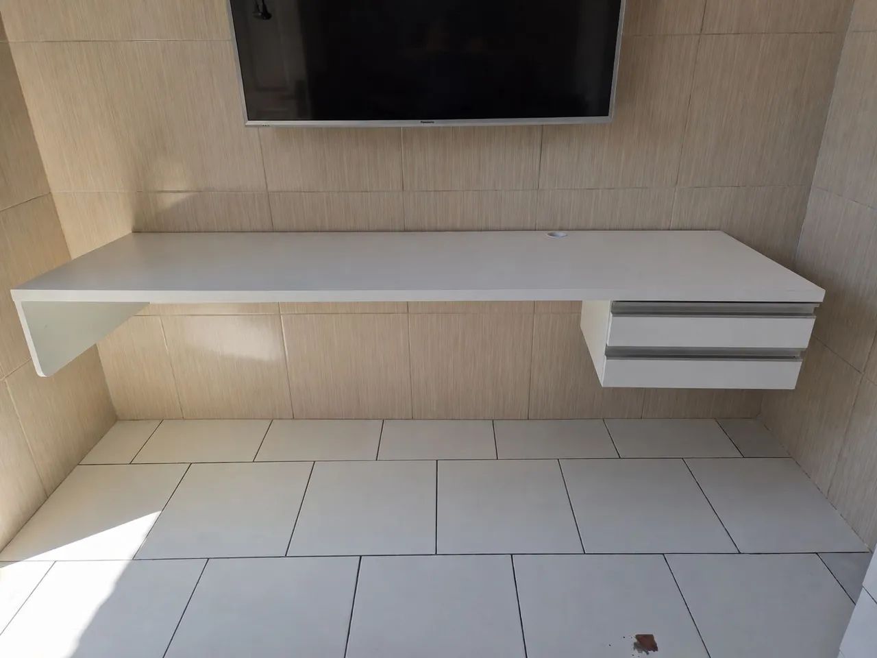 Mesa MDF Branca (2 Gavetas) - Foto 2