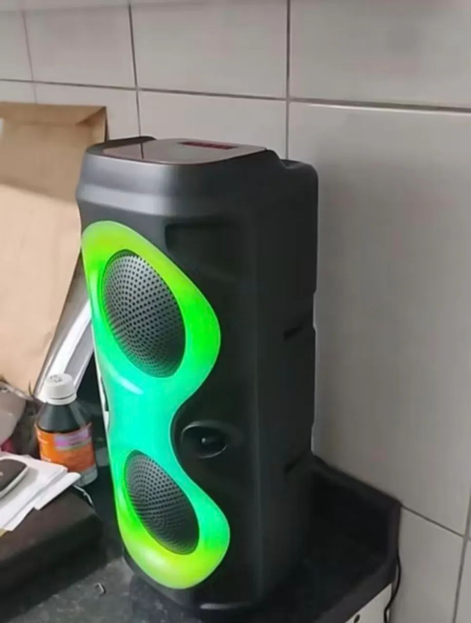 Caixa de som nova via bluetooth  - Foto 2