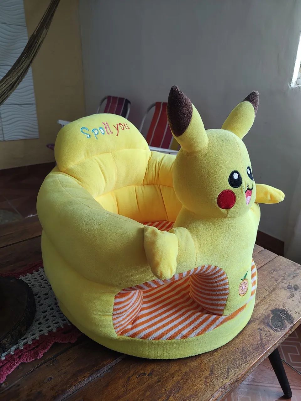 Acento pelúcia infantil Pikachu  - Foto 4
