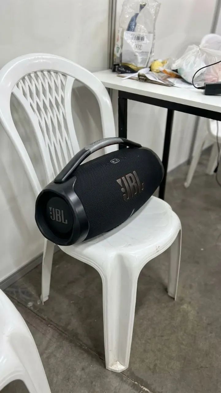 Caixa de som JBL Boombox 3