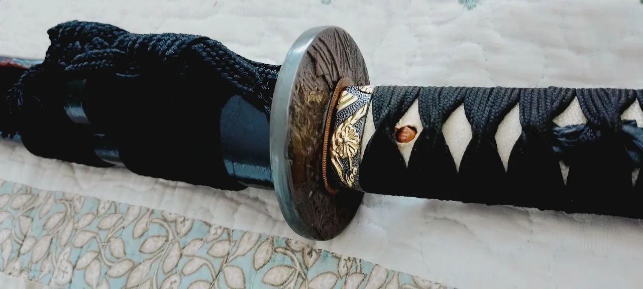 KATANA FABRICADA PELO SAMURAI EDSON SUEMITSU 