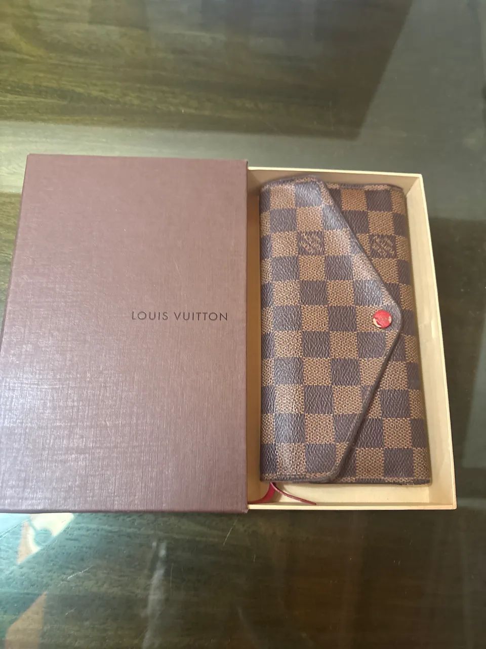Carteira Louis Vuitton original.