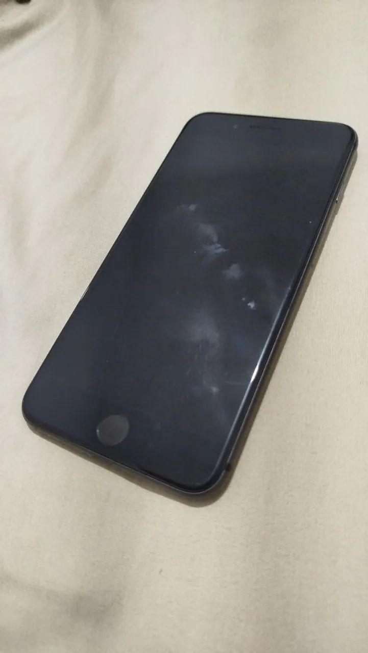 iPhone 8 plus 64GB
