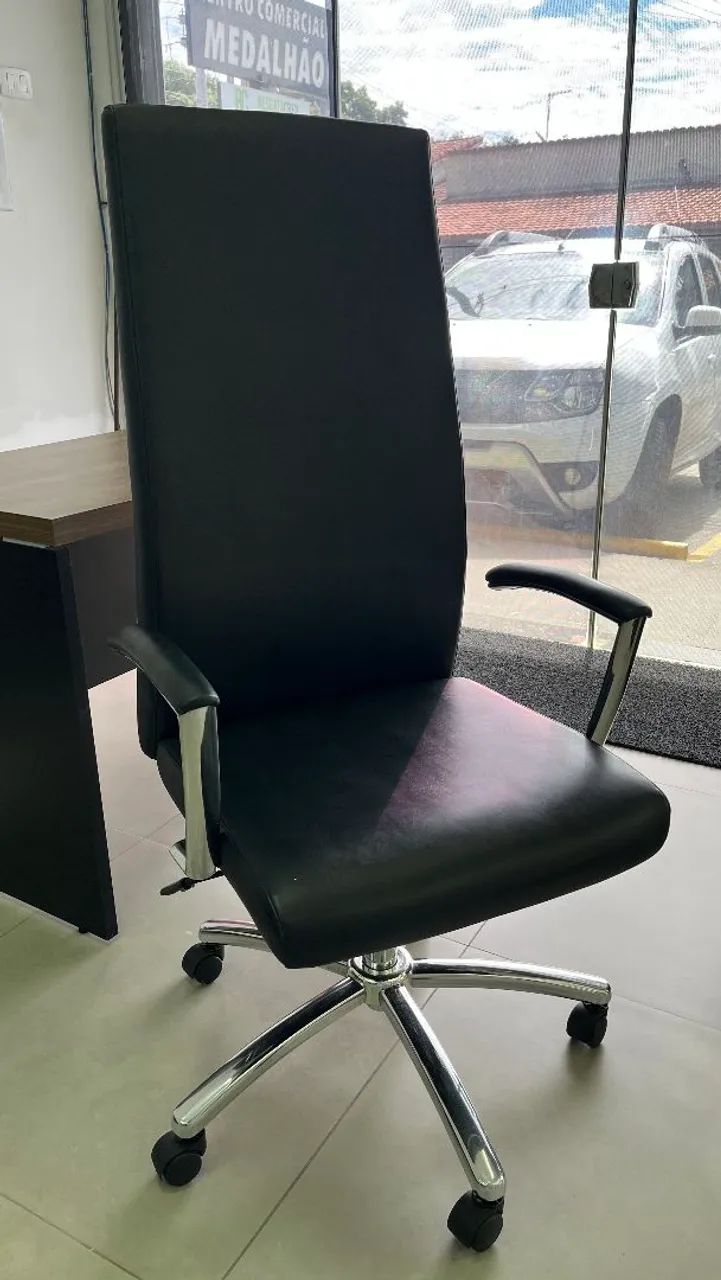 CADEIRA DE ESCRITÓRIO À VENDA ? R$ 350<br>