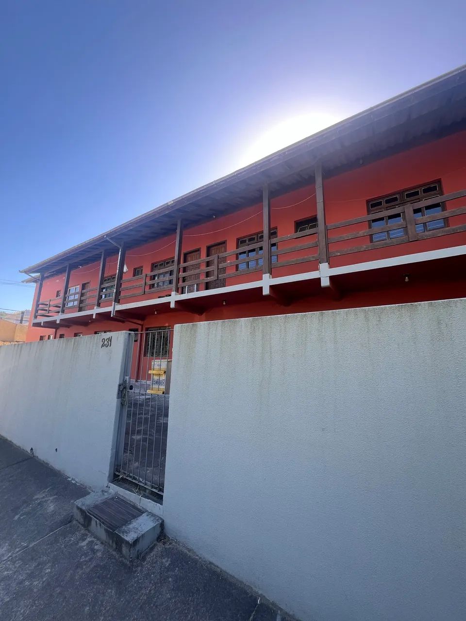 Kitnet Mobiliada, Praia do Campeche!! Próximo Av. Pequeno Príncipe.