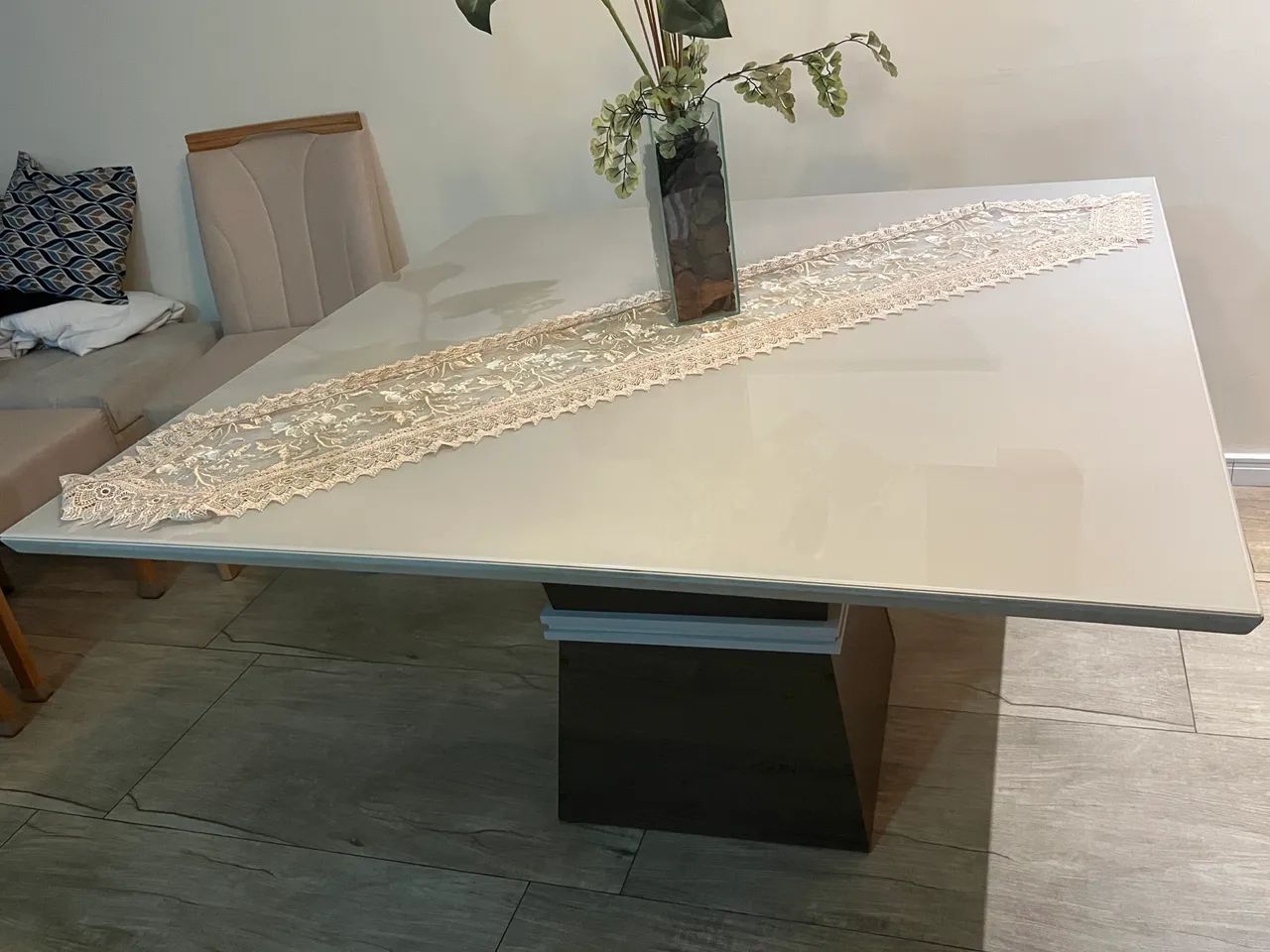 Mesa para sala de jantar 8 lugares - Foto 2