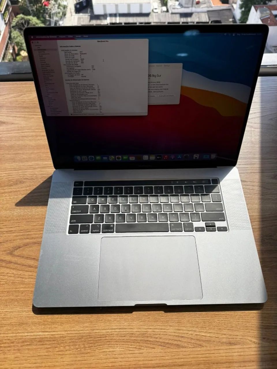 MacBook Pro 16