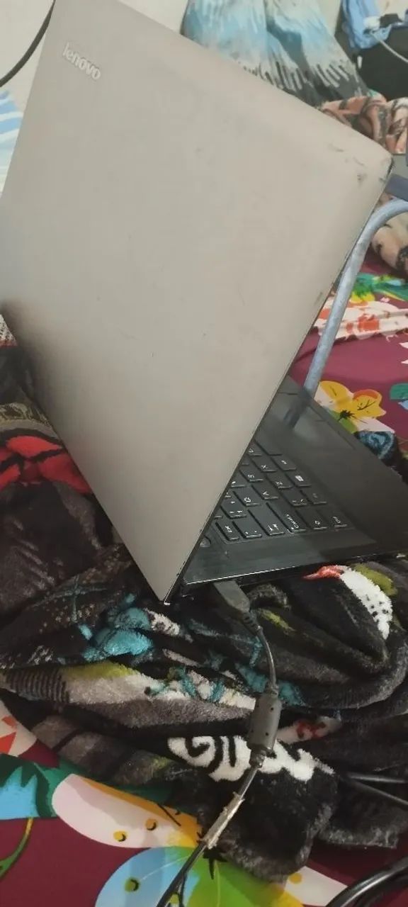 Notebook Lenovo  - Foto 3