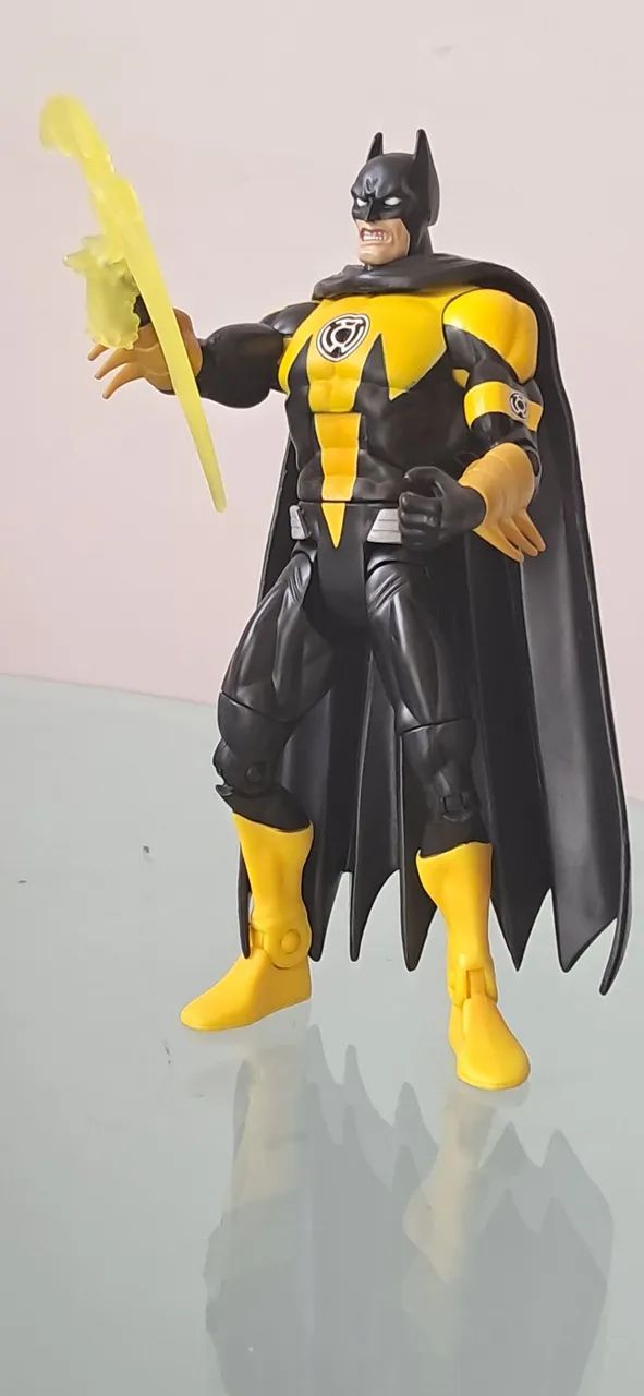 Lanterna Amarelo Batman (Tropa Sinestro) - DCUC Mattel - Foto 3