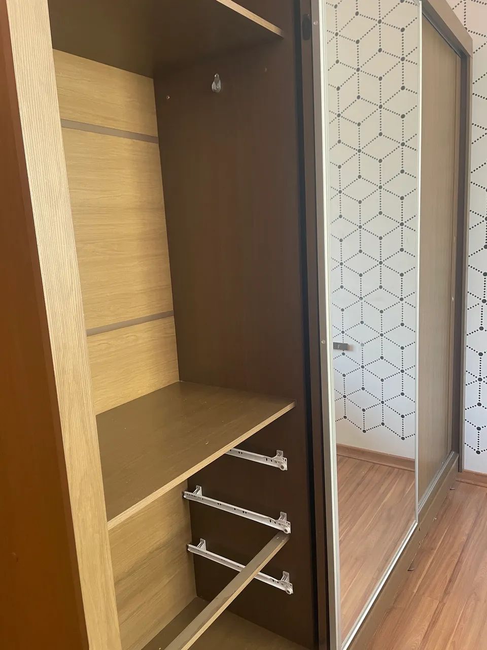 Guarda Roupa Solteiro 