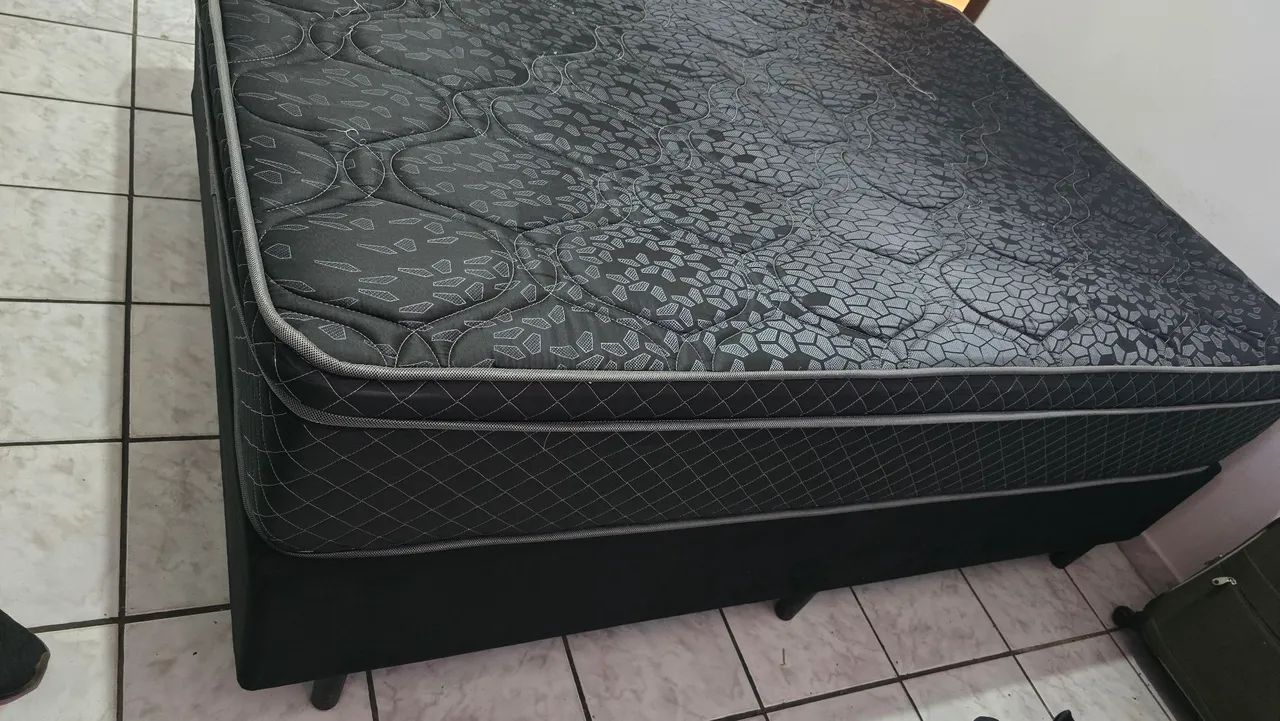 Cama Casal - Colchão e base