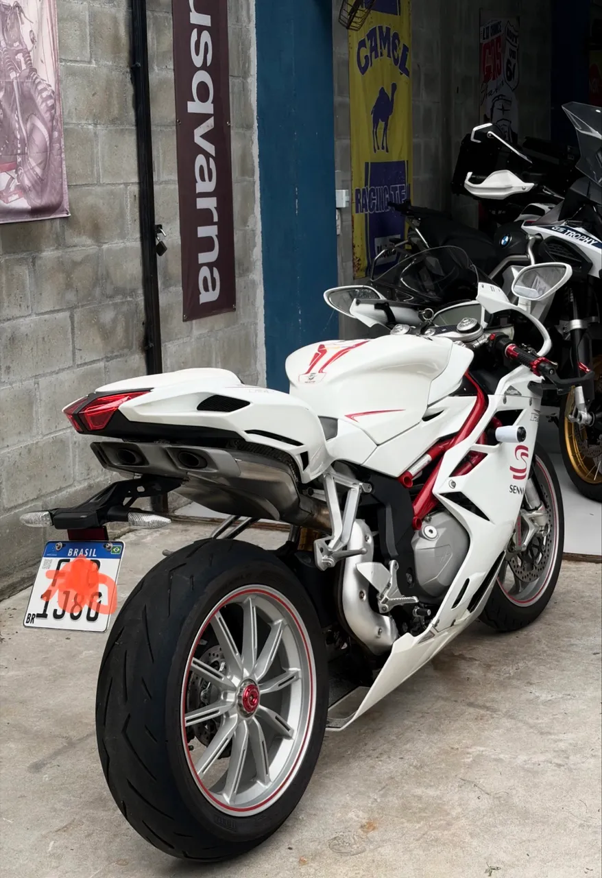 Motos MV Agusta F4 no Brasil
