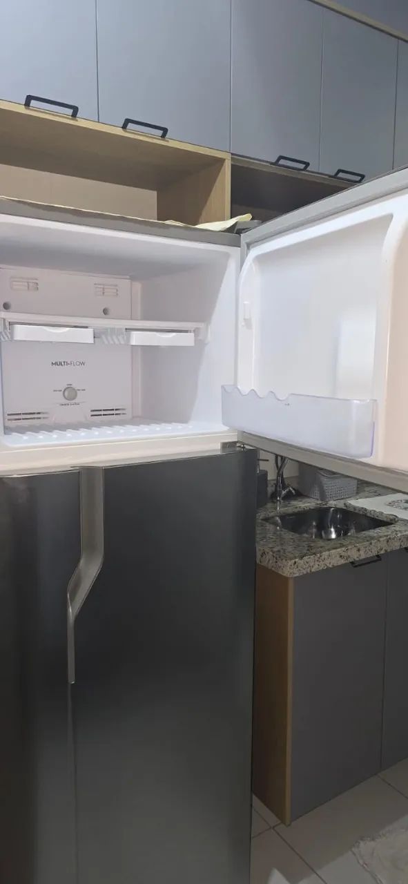 GELADEIRA ELETROLUX 310 L - Foto 3