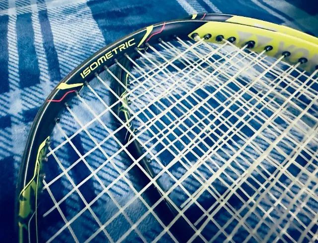 YONEX　Ti10 2本＆SUPER ISOMETRIC10 1本　3本セット 02 RAQUETES YONEX ISOMETRIC OZONE Ai 98 e 01 TERMOBAG DUPLA YONEX