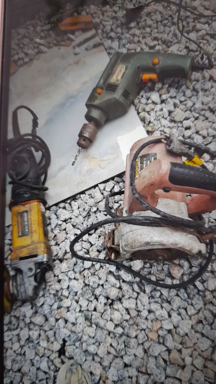 Vendo itens para construção 