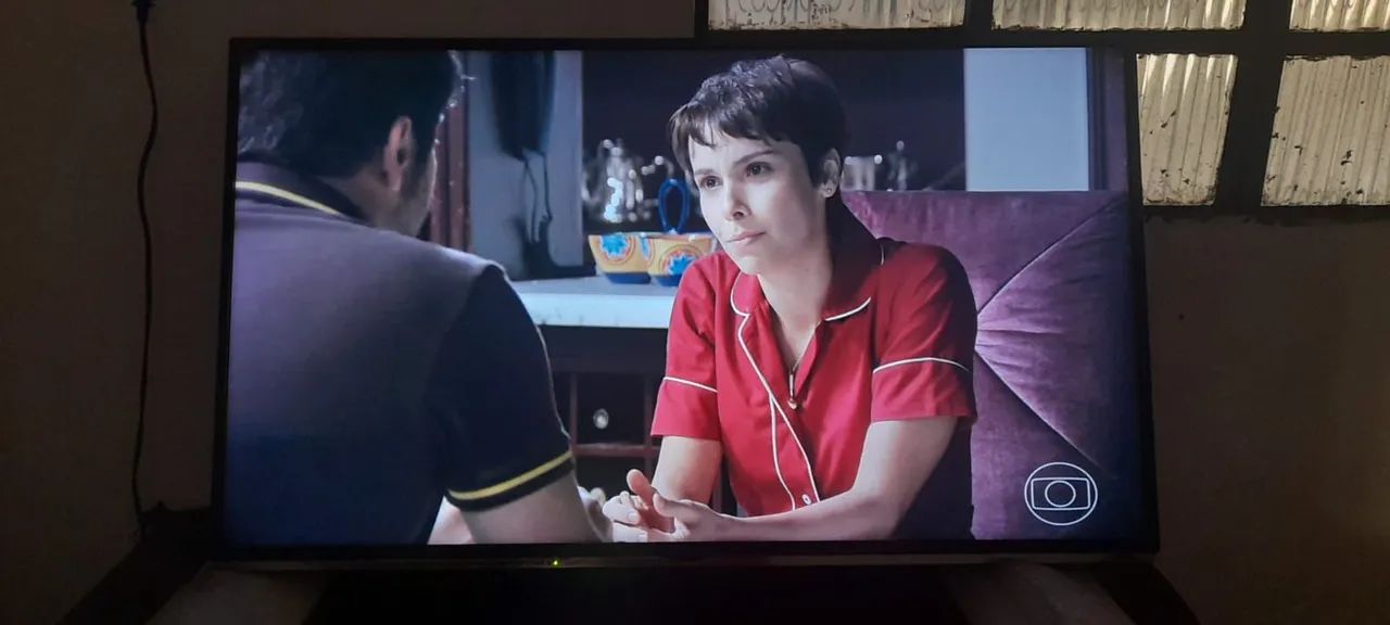 Tv Panasonic 40" smart - Foto 3