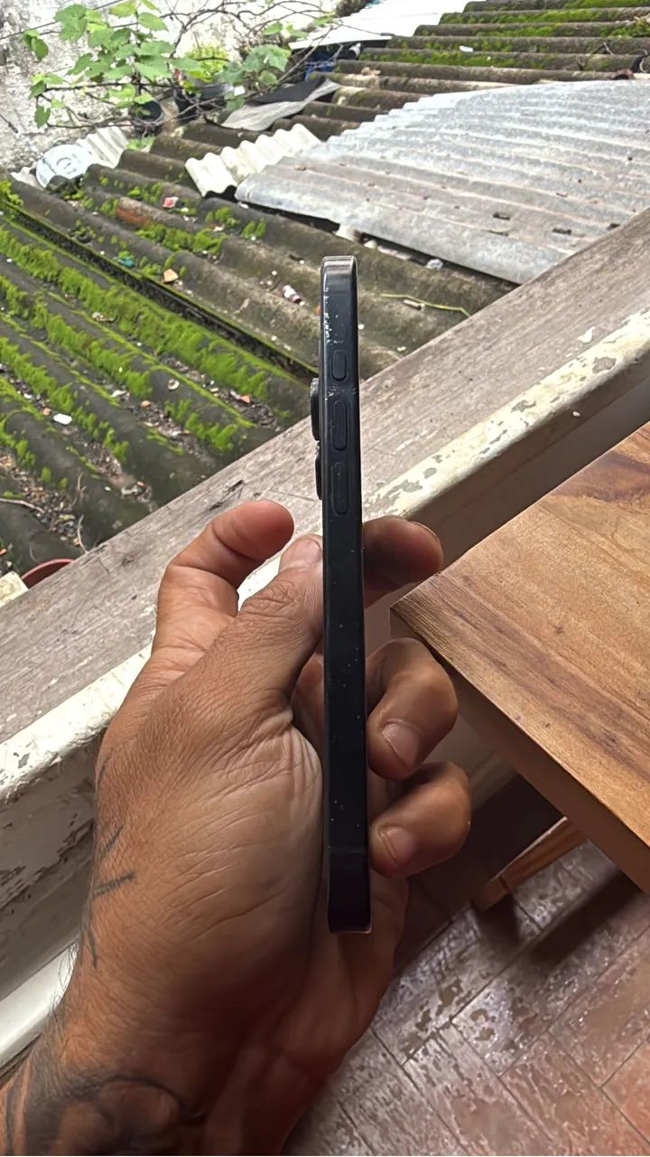 iPhone 16 pro 128 gb  - Foto 3