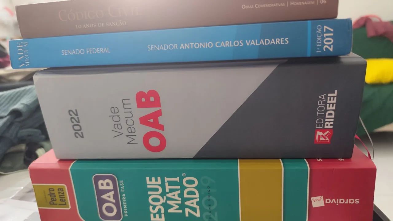 Livros em perfeito estado  - Foto 2