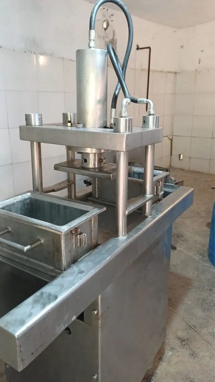 Prensa para Charque 2 Cubas - Revisada, Pronta para Trabalhar
