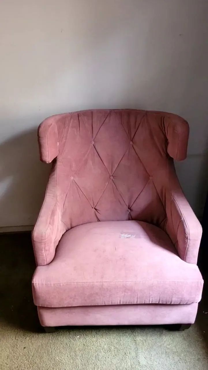 Poltrona clássica 