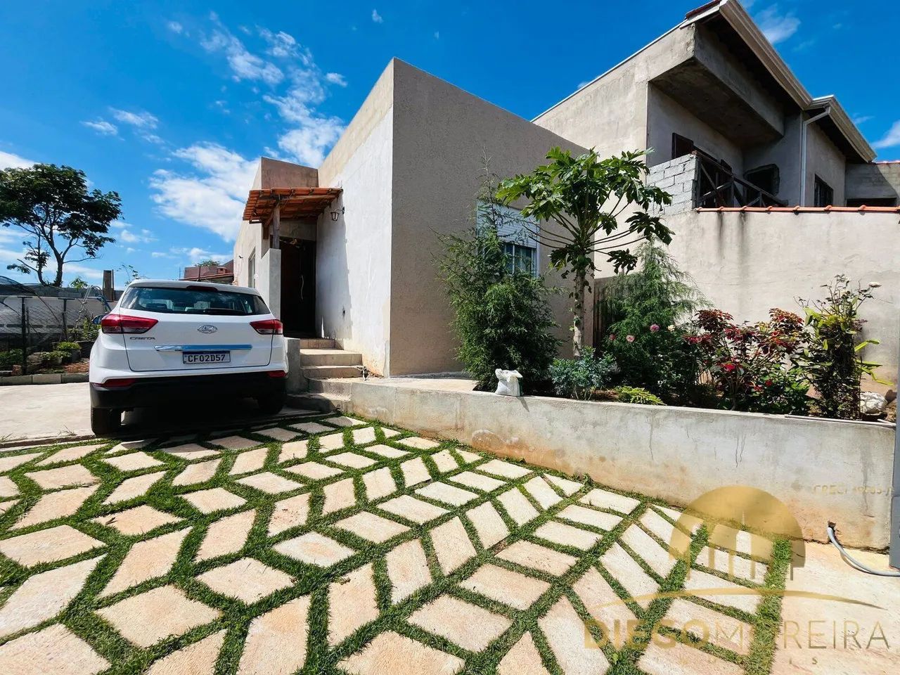 Casa à Venda em Terra Preta  Sun Valley