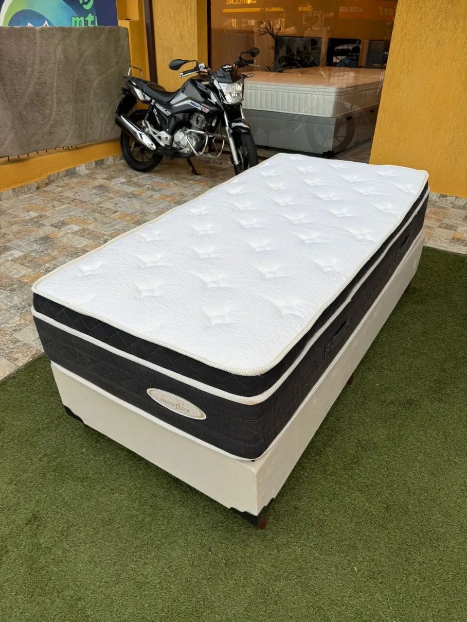 Cama box Solteiro MAXFLEX SEMINOVO - Entrego! 